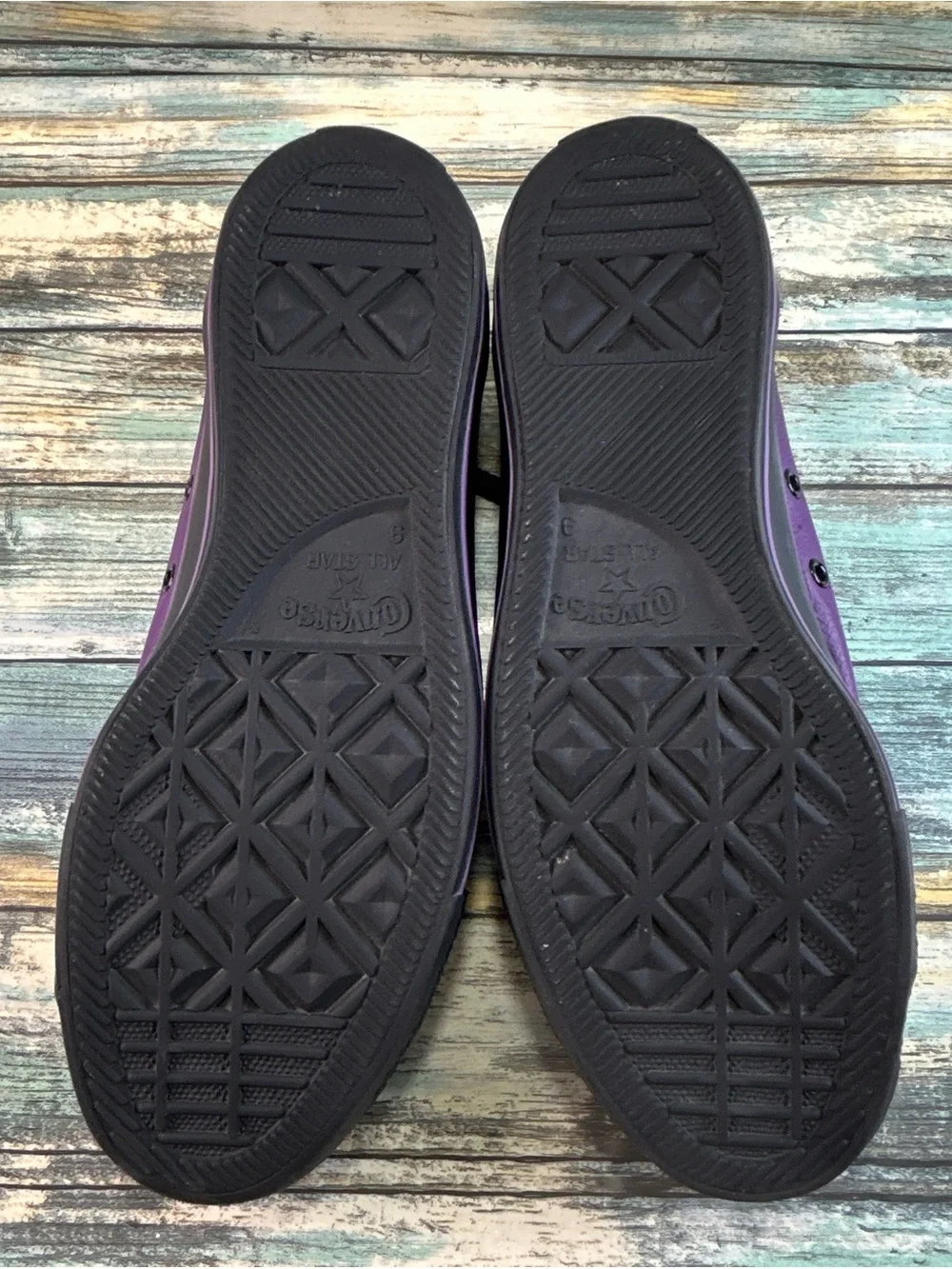 CONVERSE ALL STAR Low Top Casual Sneakers Size 11 Purple Leather Black Cap Toe
